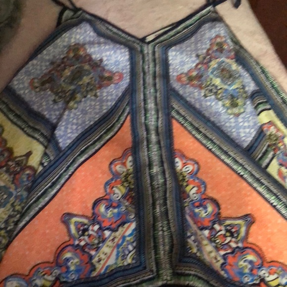 Brand new without tags asymmetrical flowy tribal tank F - Picture 2 of 8